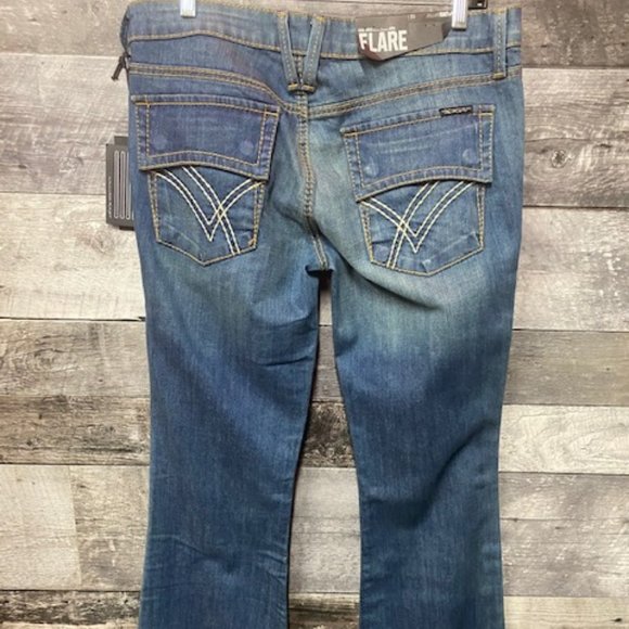 WILLIAM RAST Belle Flare Jeans Size: 31 NWT - Picture 2 of 7